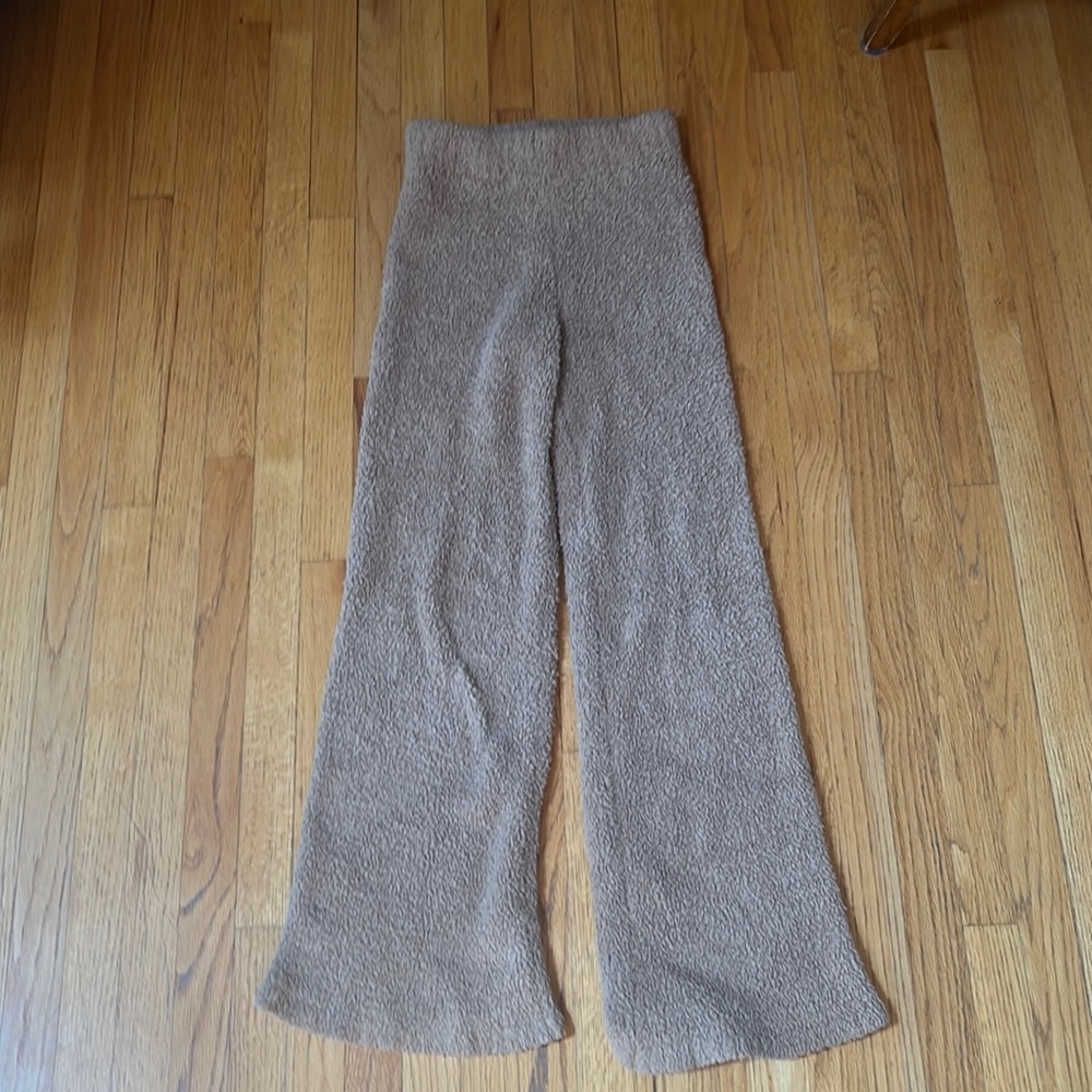 SKIMS pants size s/m fleece